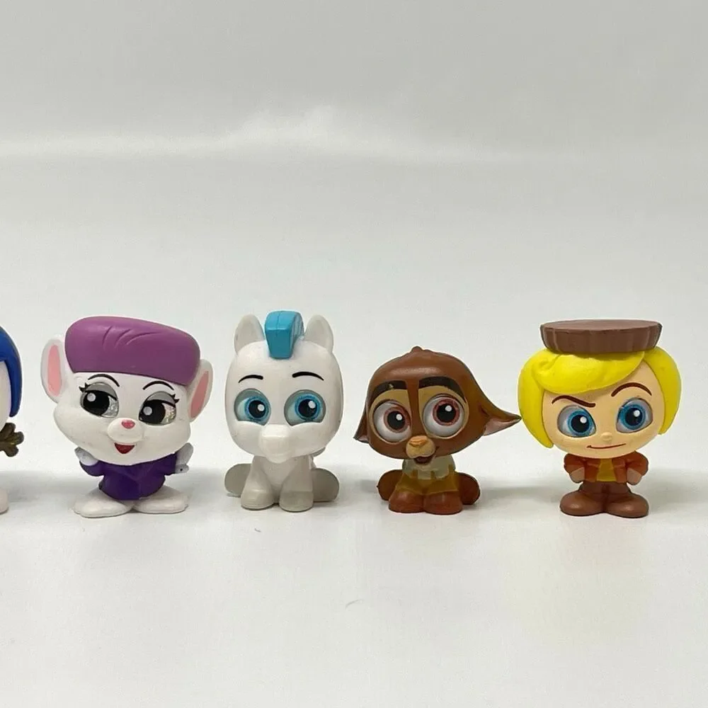 Disney lot doorables